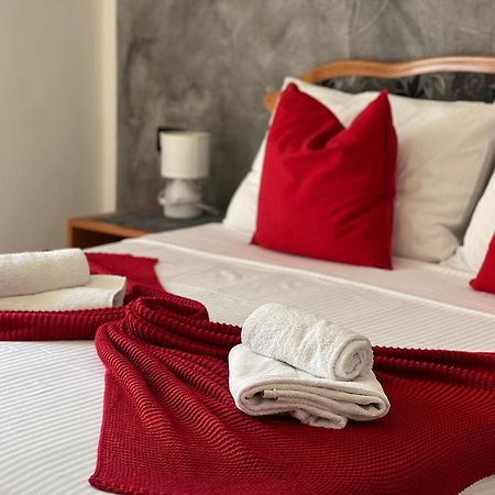 Rooms Valentino Poreč Exteriör bild